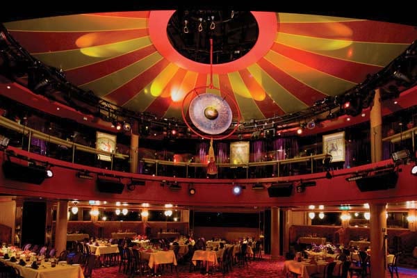 Spiegel_Tent_Cirque_Dreams_&_Dinner.jpg